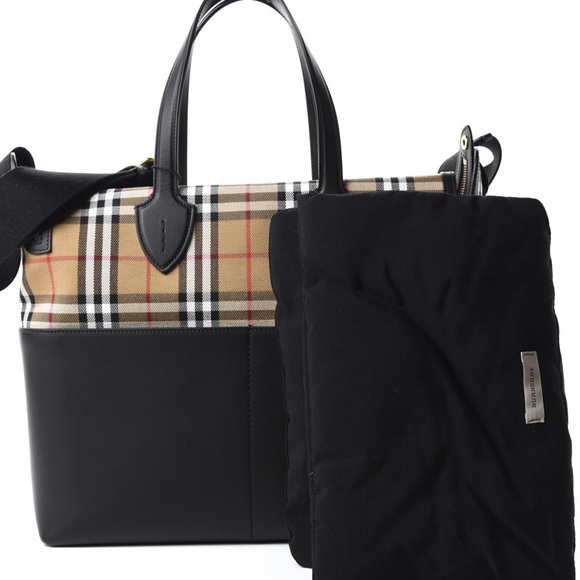 Burberry Vintage Check Kingswood Achly Diaper Bag - Picture 13 of 14